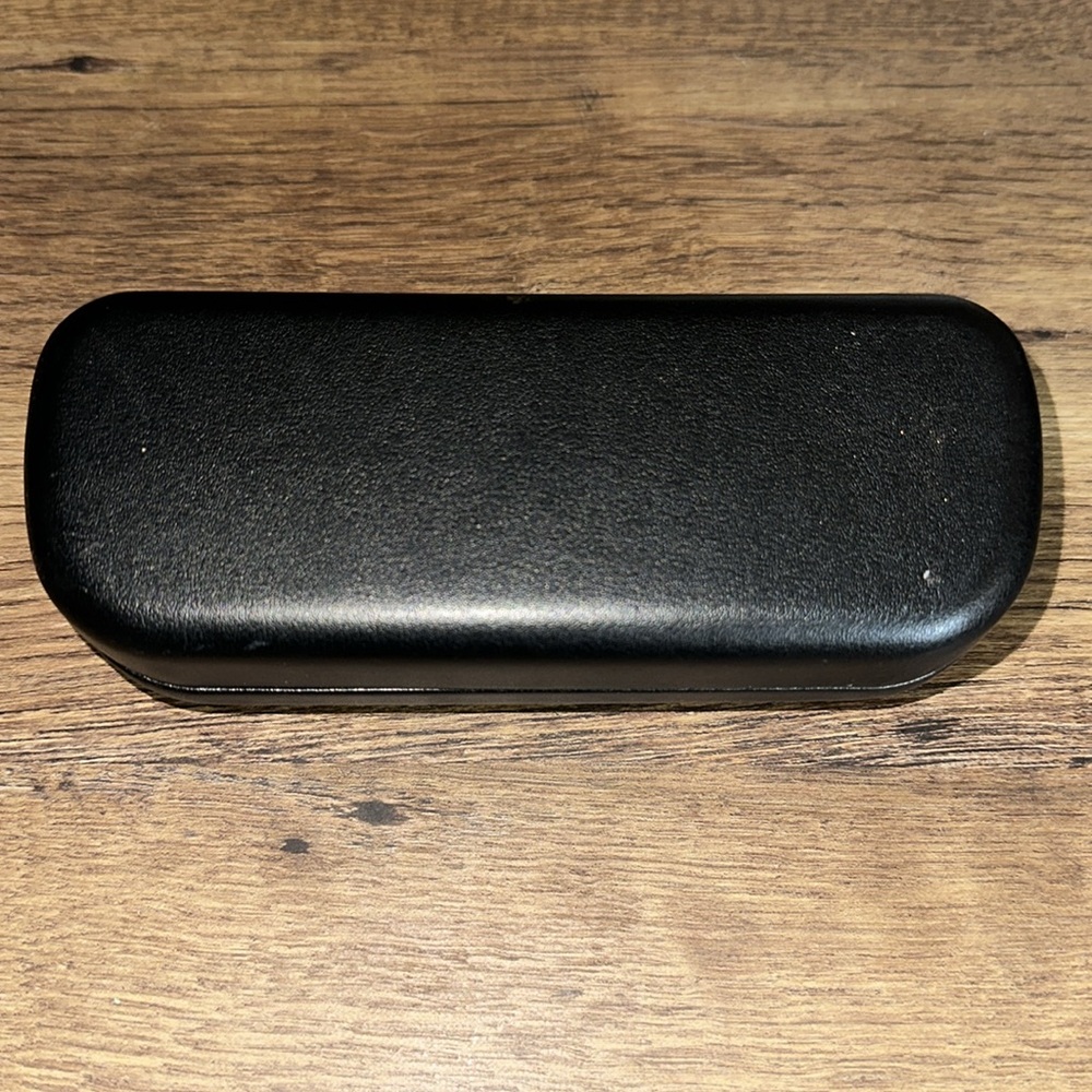 Dolce & Gabbana Clamshell Case - Picture 2 of 3